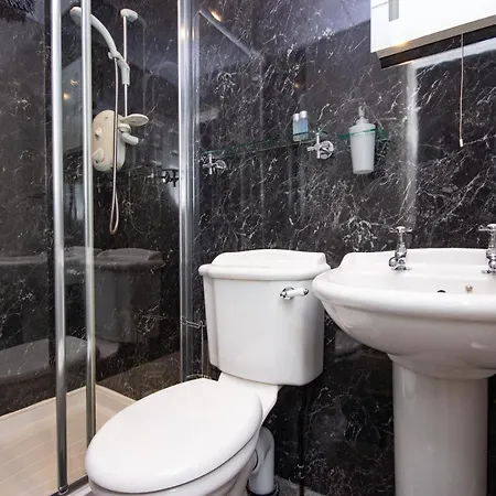 Lynwood (adults Only) Bed & Breakfast 4*